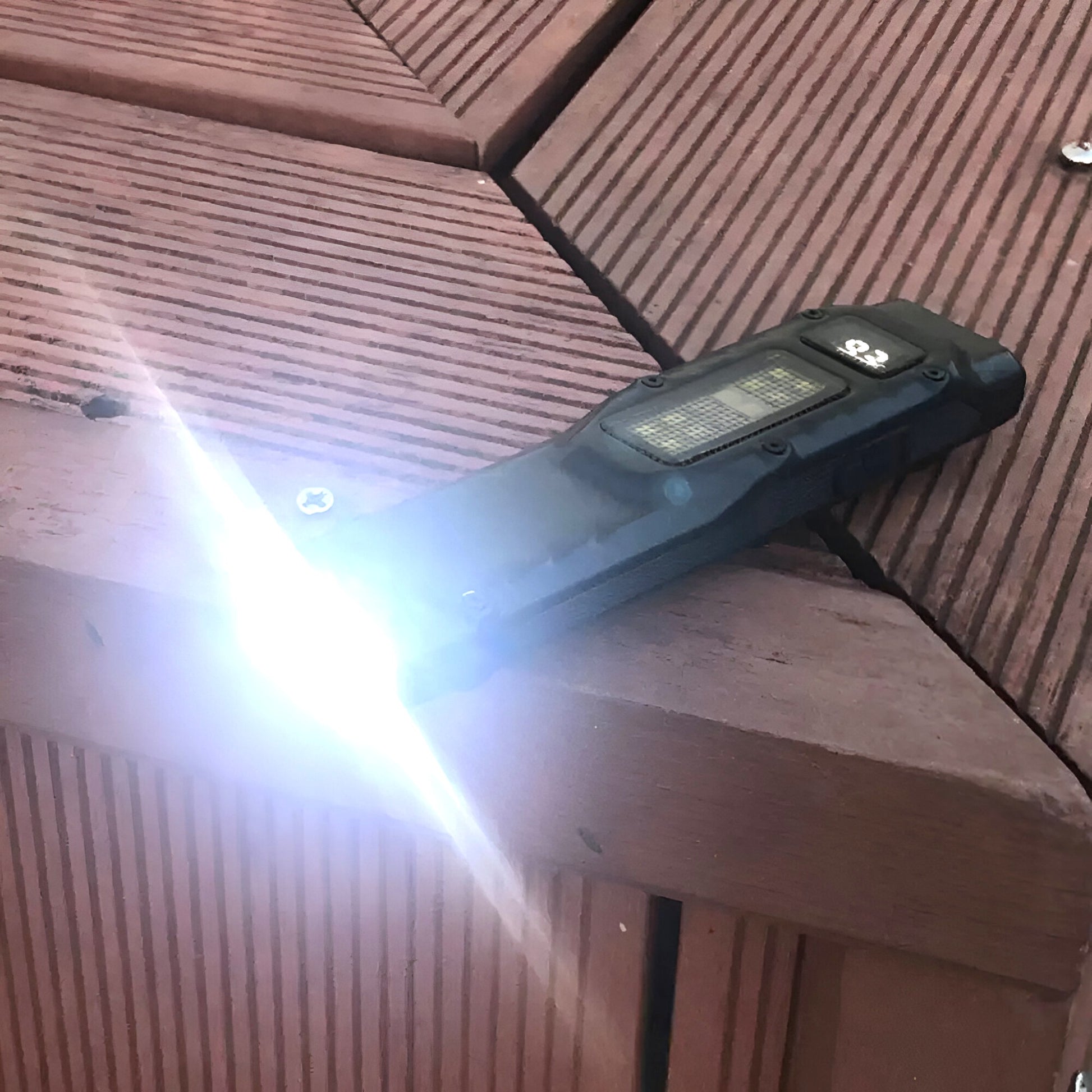 Verlichting : Oplaadbare LED Zaklamp in van Outdoor Craft