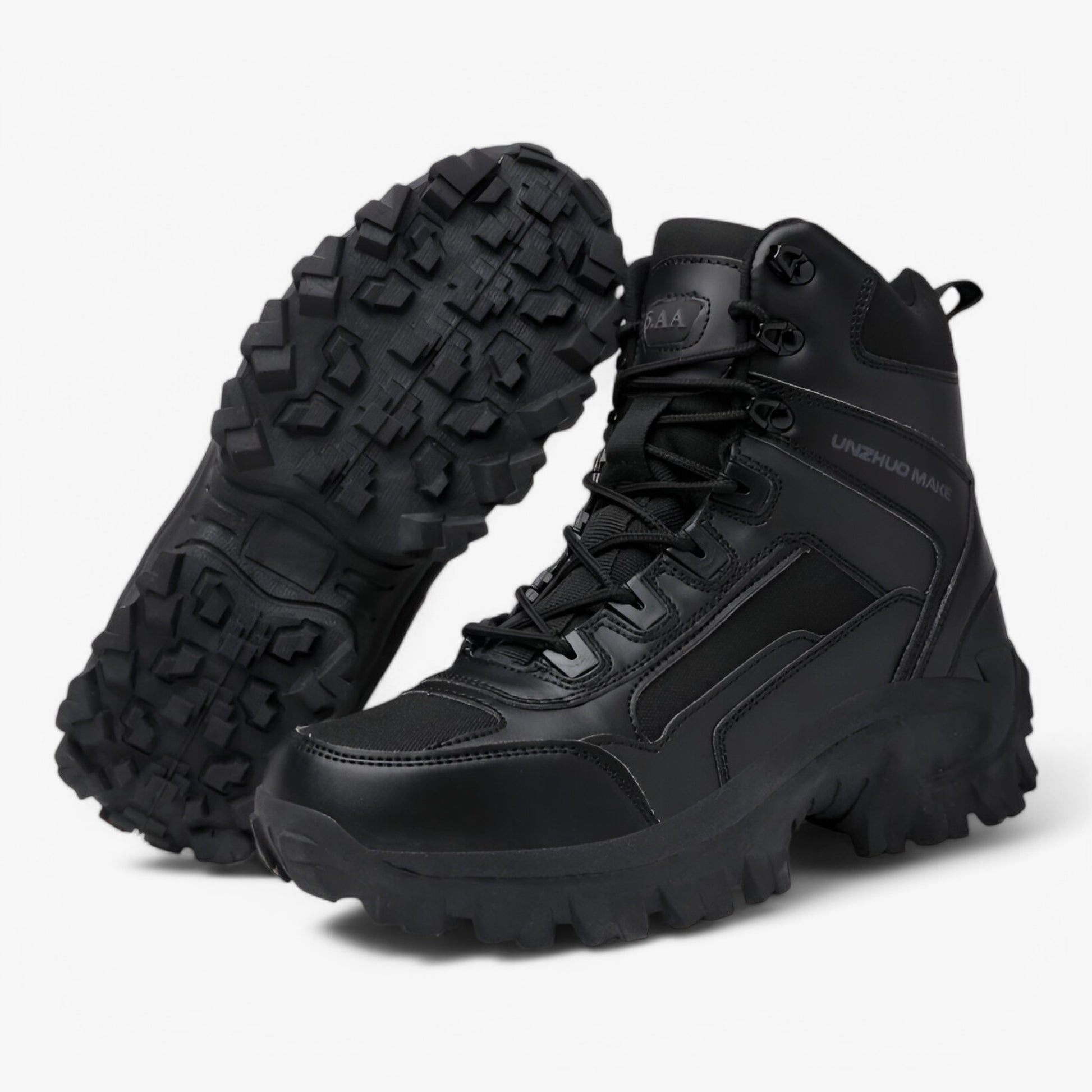Heren Wandelschoenen : Tactische Wandelschoenen Heren – Schokabsorberend, Antislip en Ademend in Zwart van Outdoor Craft